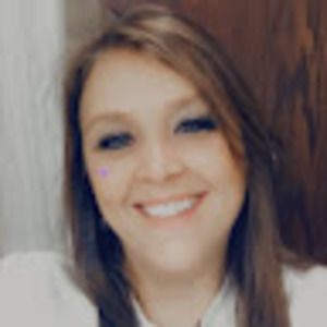 Meet your Posher, Latasha